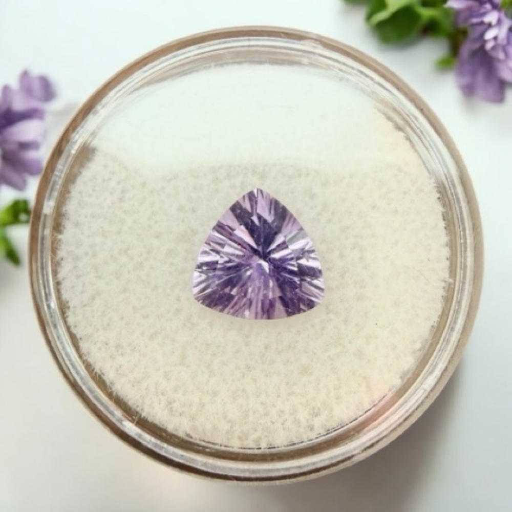 Natural Amethyst 2.14 ct Trillion Cut Loose Gemstone